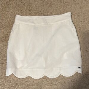 Vineyard Vines White Scalloped Skort